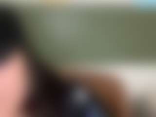 thickfreakylatina's Live Sex Cam Show