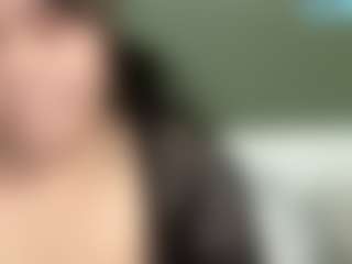 thickfreakylatina's Live Sex Cam Show