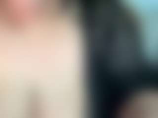 thickfreakylatina's Live Sex Cam Show