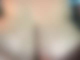 thickfreakylatina's Live Sex Cam Show