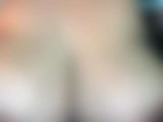 thickfreakylatina's Live Sex Cam Show