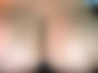 thickfreakylatina's Live Sex Cam Show