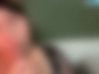 thickfreakylatina's Live Sex Cam Show