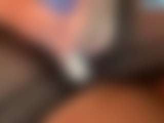 thickfreakylatina's Live Sex Cam Show