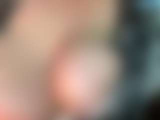 thickfreakylatina's Live Sex Cam Show