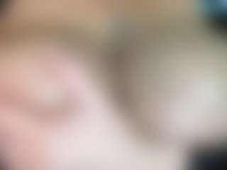 thickfreakylatina's Live Sex Cam Show