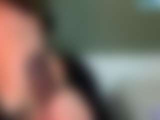 thickfreakylatina's Live Sex Cam Show