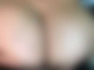 thickfreakylatina's Live Sex Cam Show