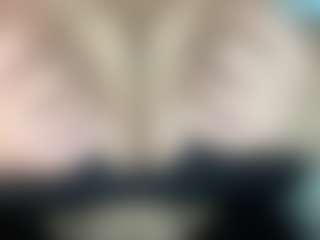 thickfreakylatina's Live Sex Cam Show