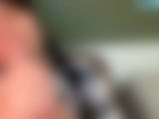 thickfreakylatina's Live Sex Cam Show