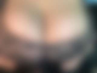 thickfreakylatina's Live Sex Cam Show