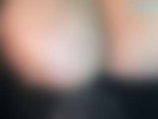 thickfreakylatina's Live Sex Cam Show