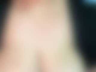 thickfreakylatina's Live Sex Cam Show