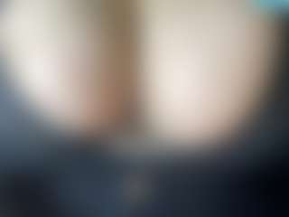 thickfreakylatina's Live Sex Cam Show