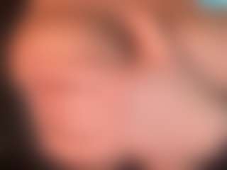 thickfreakylatina's Live Sex Cam Show