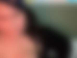 thickfreakylatina's Live Sex Cam Show
