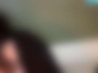 thickfreakylatina's Live Sex Cam Show