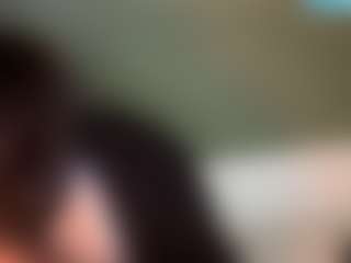 thickfreakylatina's Live Sex Cam Show