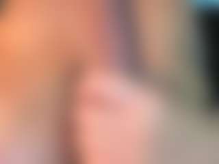 thickfreakylatina's Live Sex Cam Show