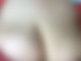 thickfreakylatina's Live Sex Cam Show
