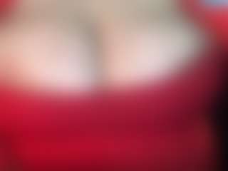 thickfreakylatina's Live Sex Cam Show