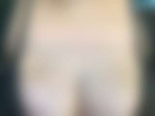 thickfreakylatina's Live Sex Cam Show