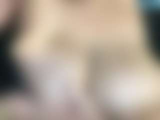 thickfreakylatina's Live Sex Cam Show