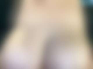 thickfreakylatina's Live Sex Cam Show