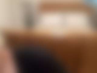 thickfreakylatina's Live Sex Cam Show