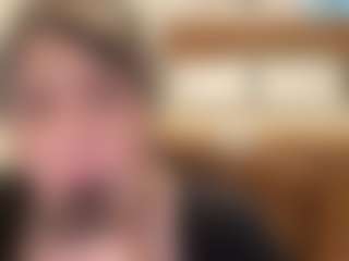 thickfreakylatina's Live Sex Cam Show