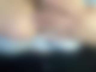 thickfreakylatina's Live Sex Cam Show