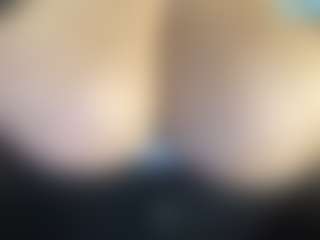 thickfreakylatina's Live Sex Cam Show