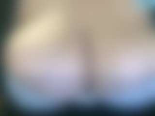thickfreakylatina's Live Sex Cam Show