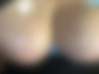 thickfreakylatina's Live Sex Cam Show