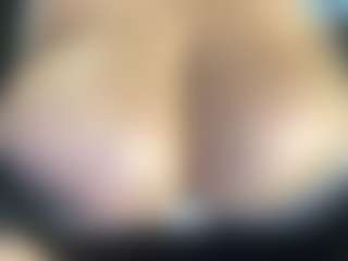 thickfreakylatina's Live Sex Cam Show