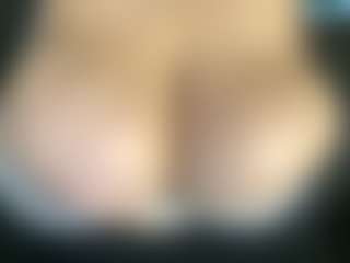 thickfreakylatina's Live Sex Cam Show