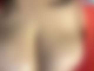 thickfreakylatina's Live Sex Cam Show