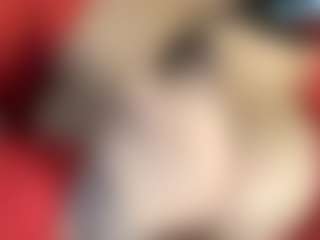 thickfreakylatina's Live Sex Cam Show