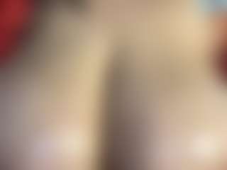 thickfreakylatina's Live Sex Cam Show