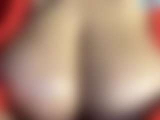 thickfreakylatina's Live Sex Cam Show
