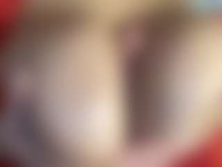 thickfreakylatina's Live Sex Cam Show