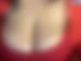 thickfreakylatina's Live Sex Cam Show