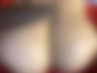 thickfreakylatina's Live Sex Cam Show
