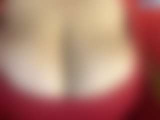 Spettacolo in cam dal vivo con thickfreakylatina - Costume su Camsoda