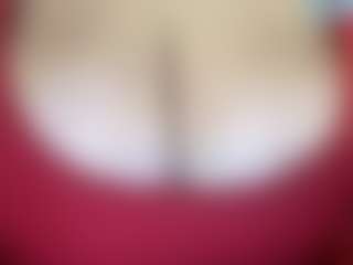 thickfreakylatina's Live Sex Cam Show