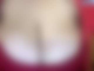 thickfreakylatina's Live Sex Cam Show