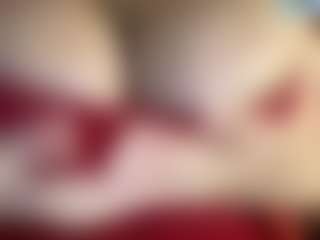 thickfreakylatina's Live Sex Cam Show