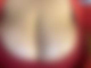 thickfreakylatina's Live Sex Cam Show