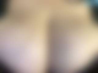 thickfreakylatina's Live Sex Cam Show