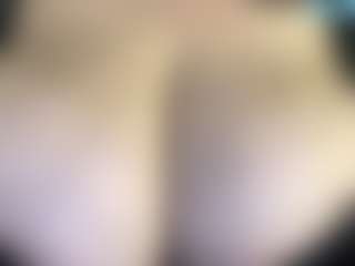 thickfreakylatina's Live Sex Cam Show